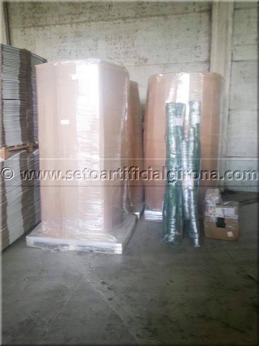 Pals de seto artificial Girona